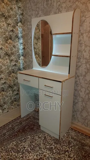 Dressing Tables/ Makeup Desk