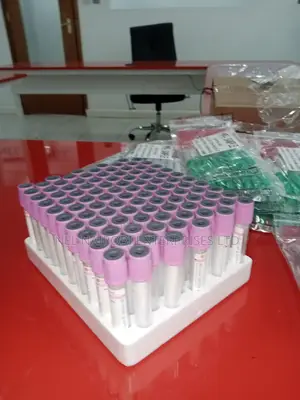 Pet 4ml Blood Collection Tubes Edta 13 X 75mm (100's)