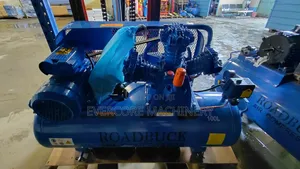 Roadbuck Italy 100l 3 Piston Air Compressor Machine