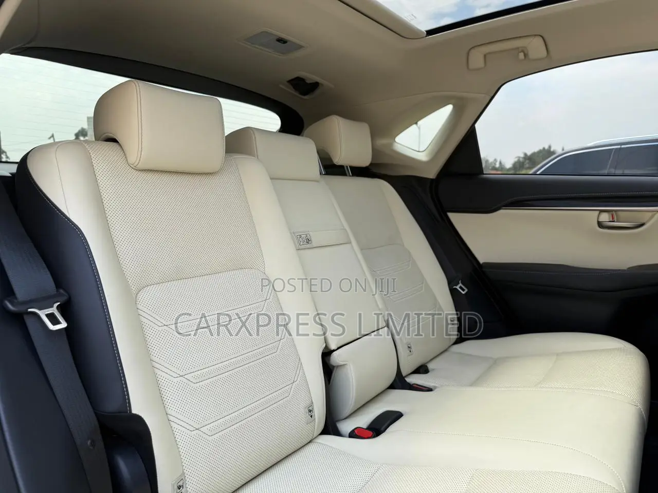 Lexus NX 2018 White
