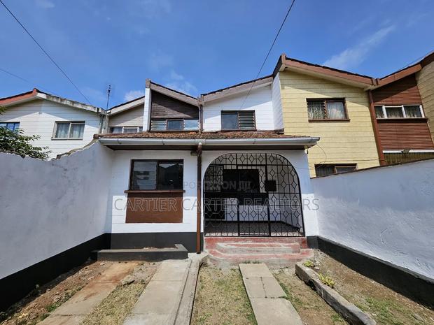 4bdrm Maisonette in Phase 1, BuruBuru for sale