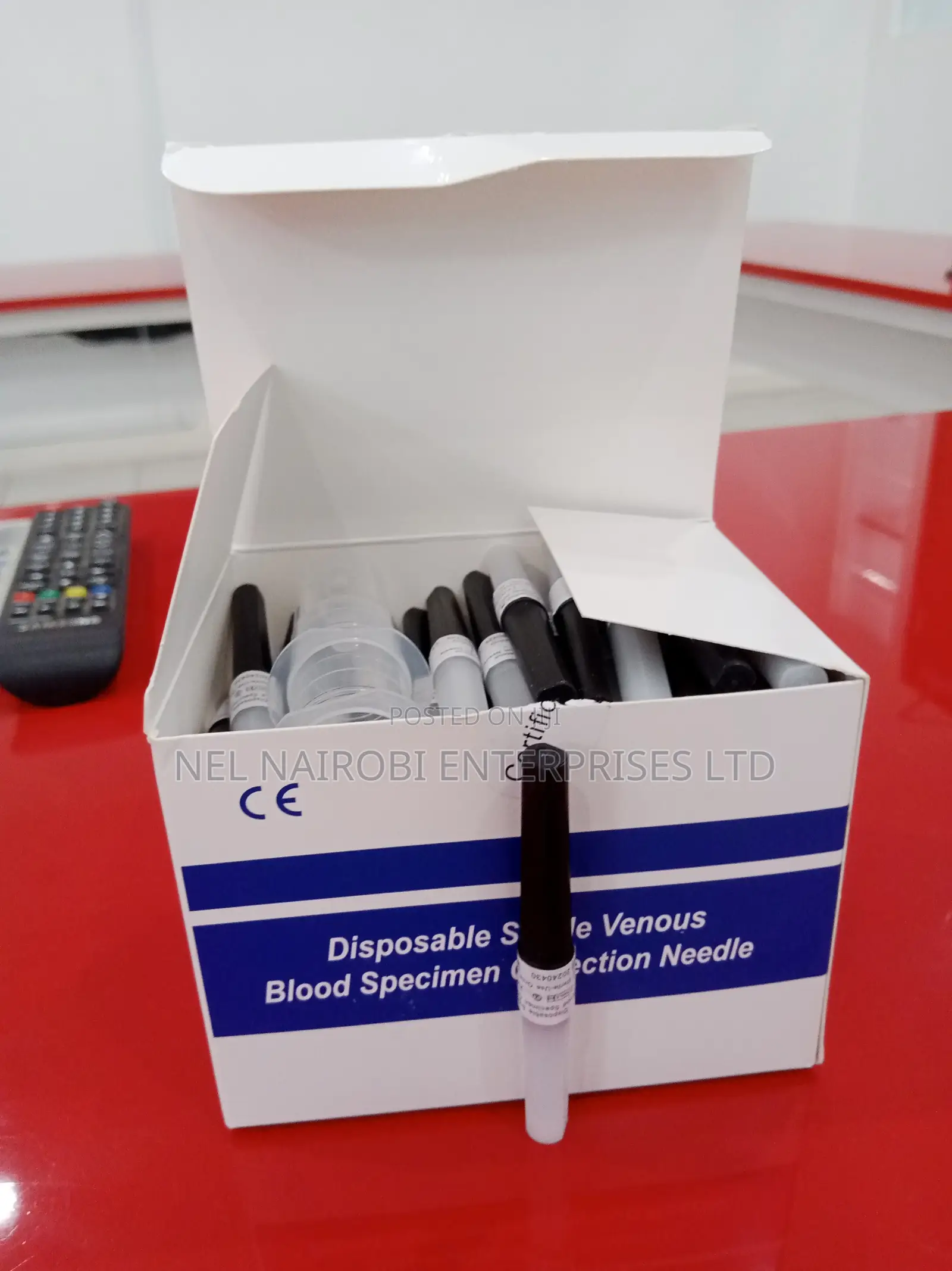 Black Blood Specimen Collection Needle 22g X 1'', 0.7 X 25mm (100's)
