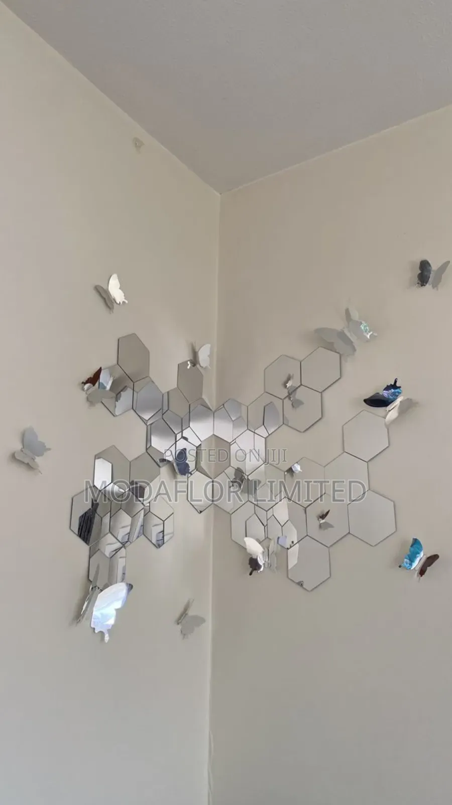 Modern Hexagon Mirrors – Decorative Wall Art for Stylish Homes