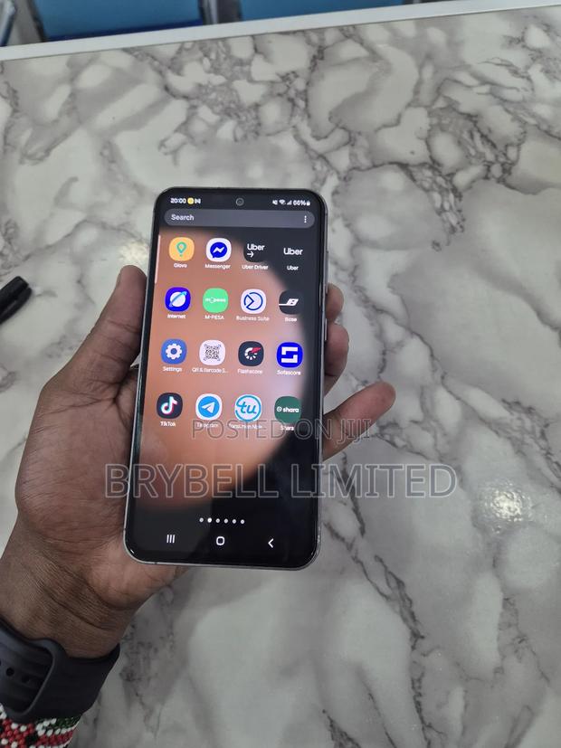 Samsung Galaxy S23 FE 256 GB Black - thumbnail 4