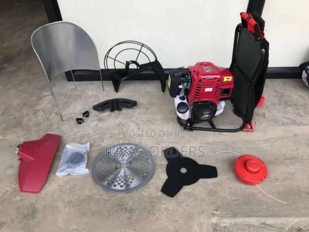 Brush Cutter 4 Stroke 9 Blades - main view