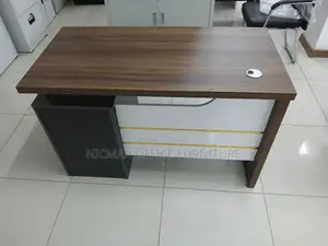 Dual-Tone Front With Yellow Accent Stripes Desk