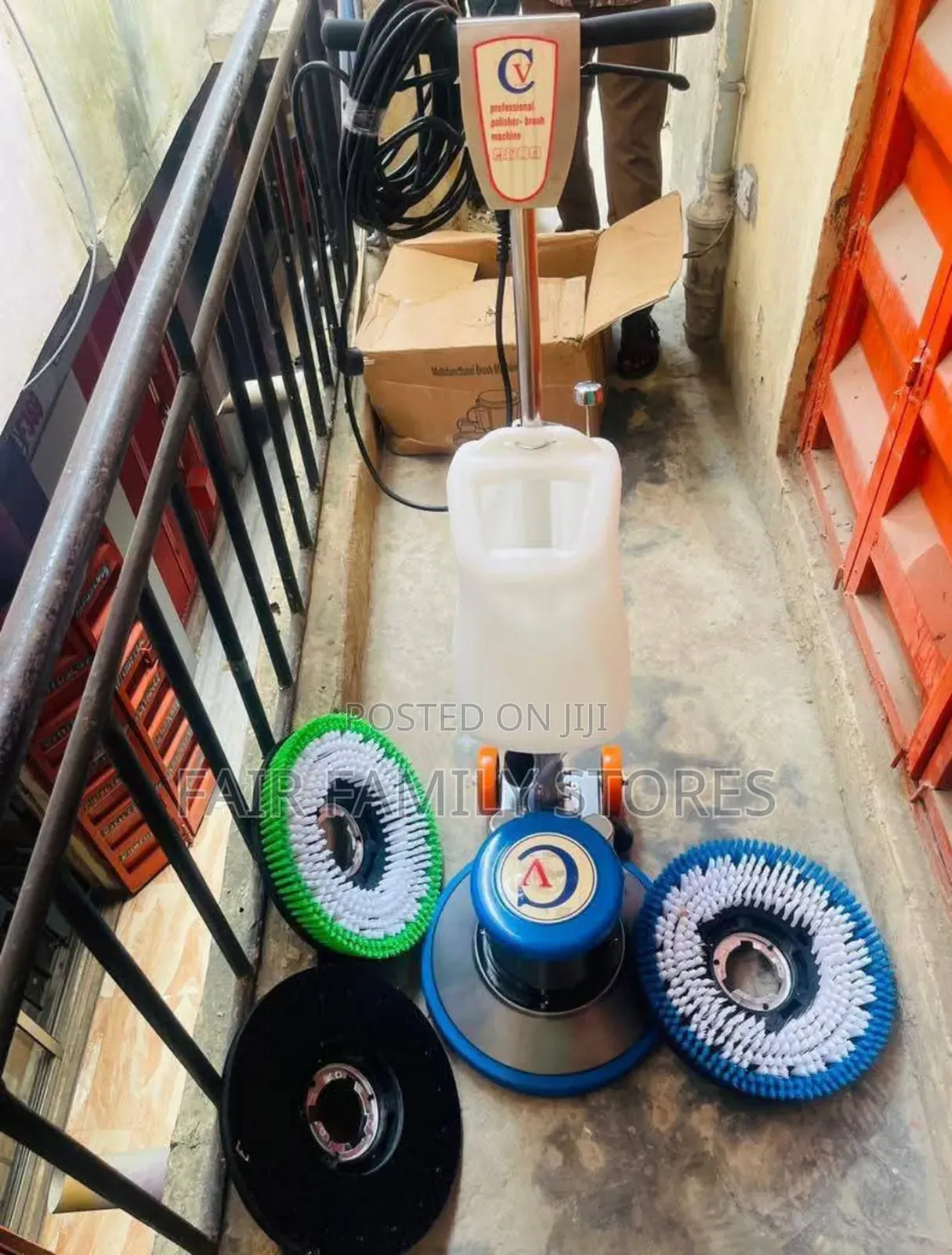 Heavy Duty Floor Scrubber Machine