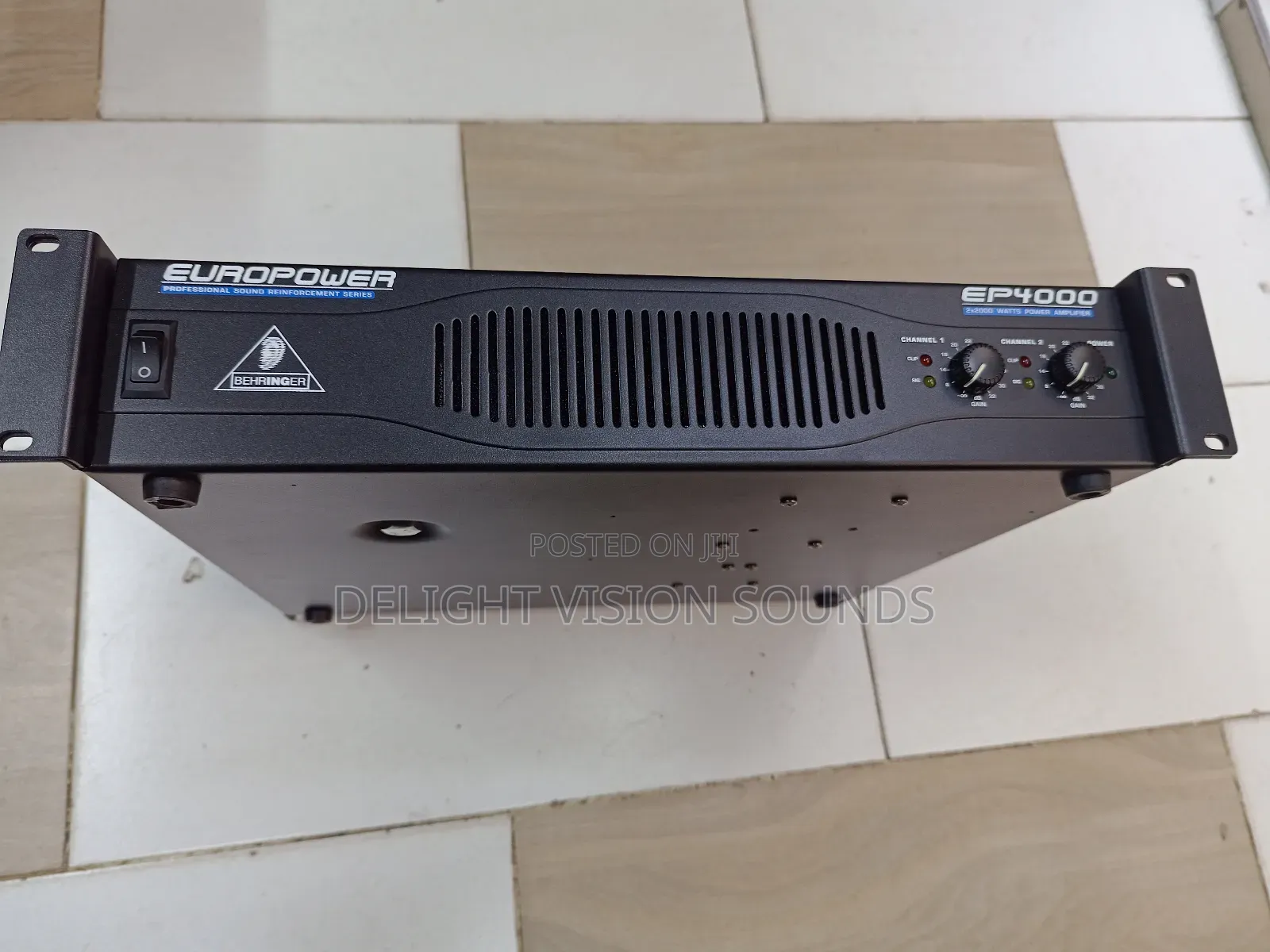 Beringer 4000 Amplifier