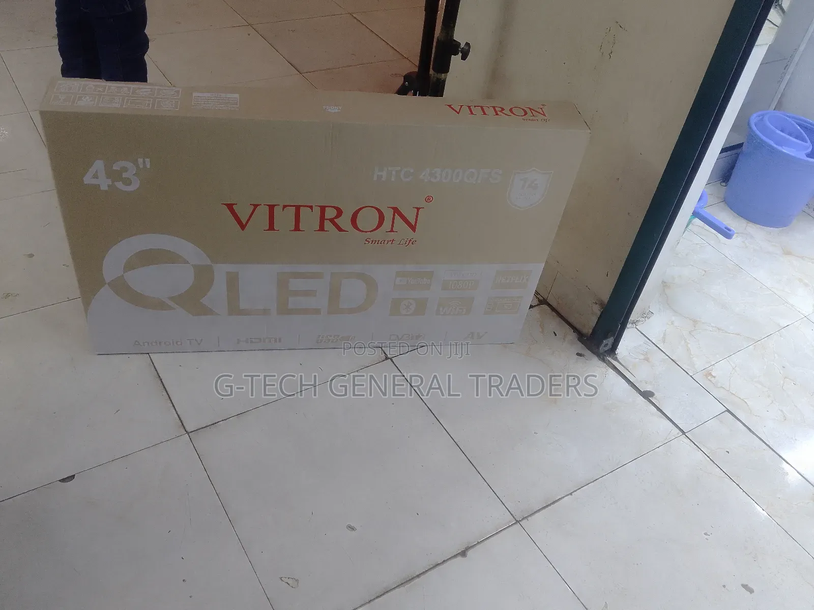 Vitron Htc4300qfs Qled Frameless Smart Tv, Youtube, Netflix