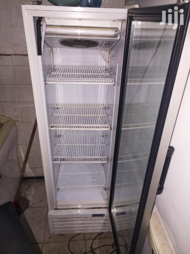 Display Fridge - thumbnail 2