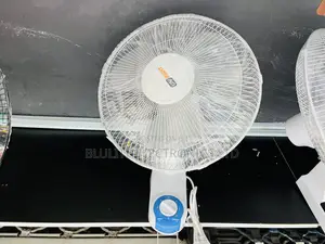 Uniright Wall Fan