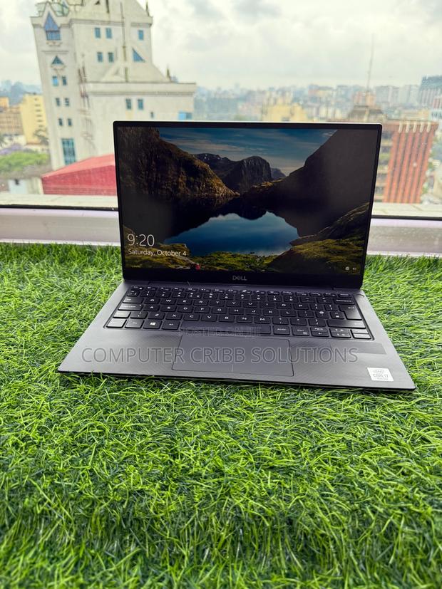 Laptop Dell Latitude 7390 16GB Intel Core I7 SSD 512GB - thumbnail 3