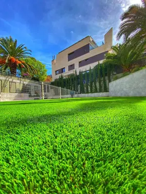 25mm Artificial Grass Carpet – Soft Realistic Feel