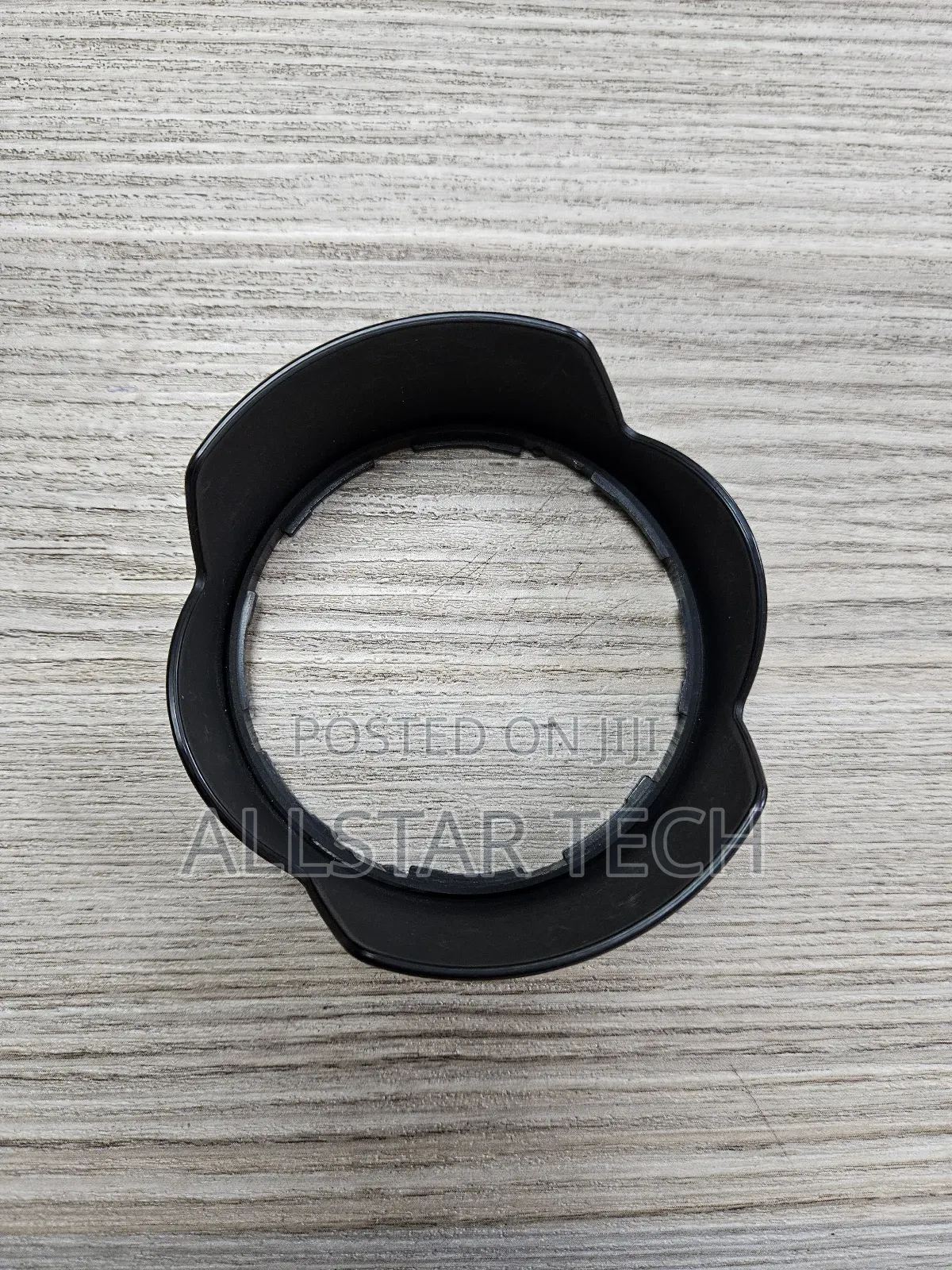 Nikon Hb-32 Lens Hood for Nikon Af-S Dx 18-105mm