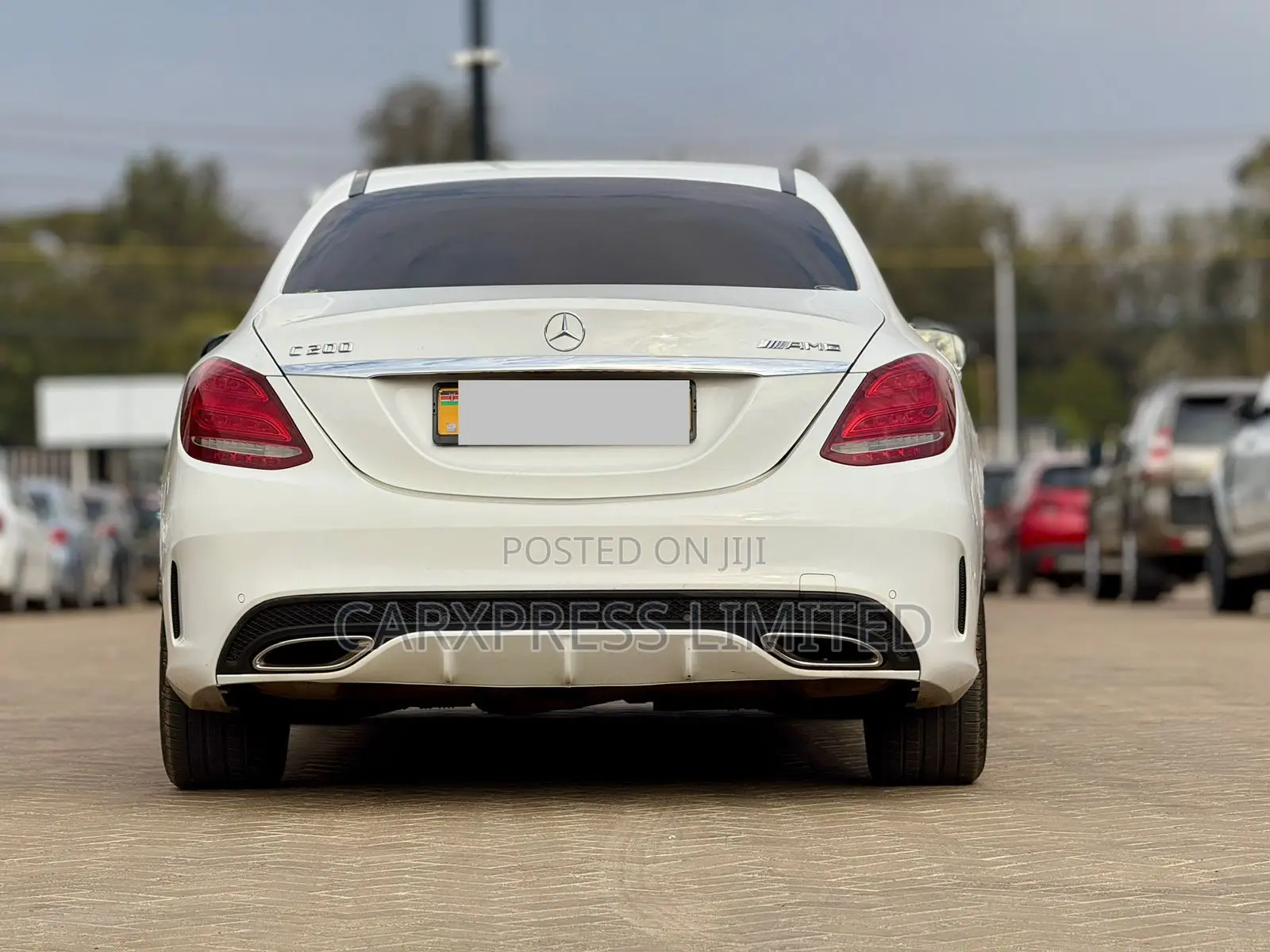 Mercedes-Benz C200 2014 White