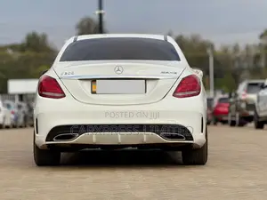 Mercedes-Benz C200 2014 White