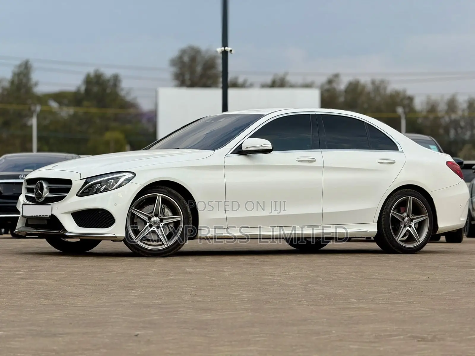 Mercedes-Benz C200 2014 White