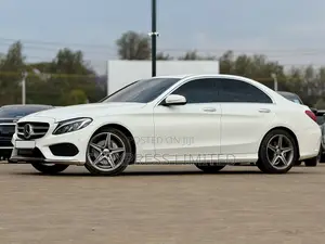 Mercedes-Benz C200 2014 White