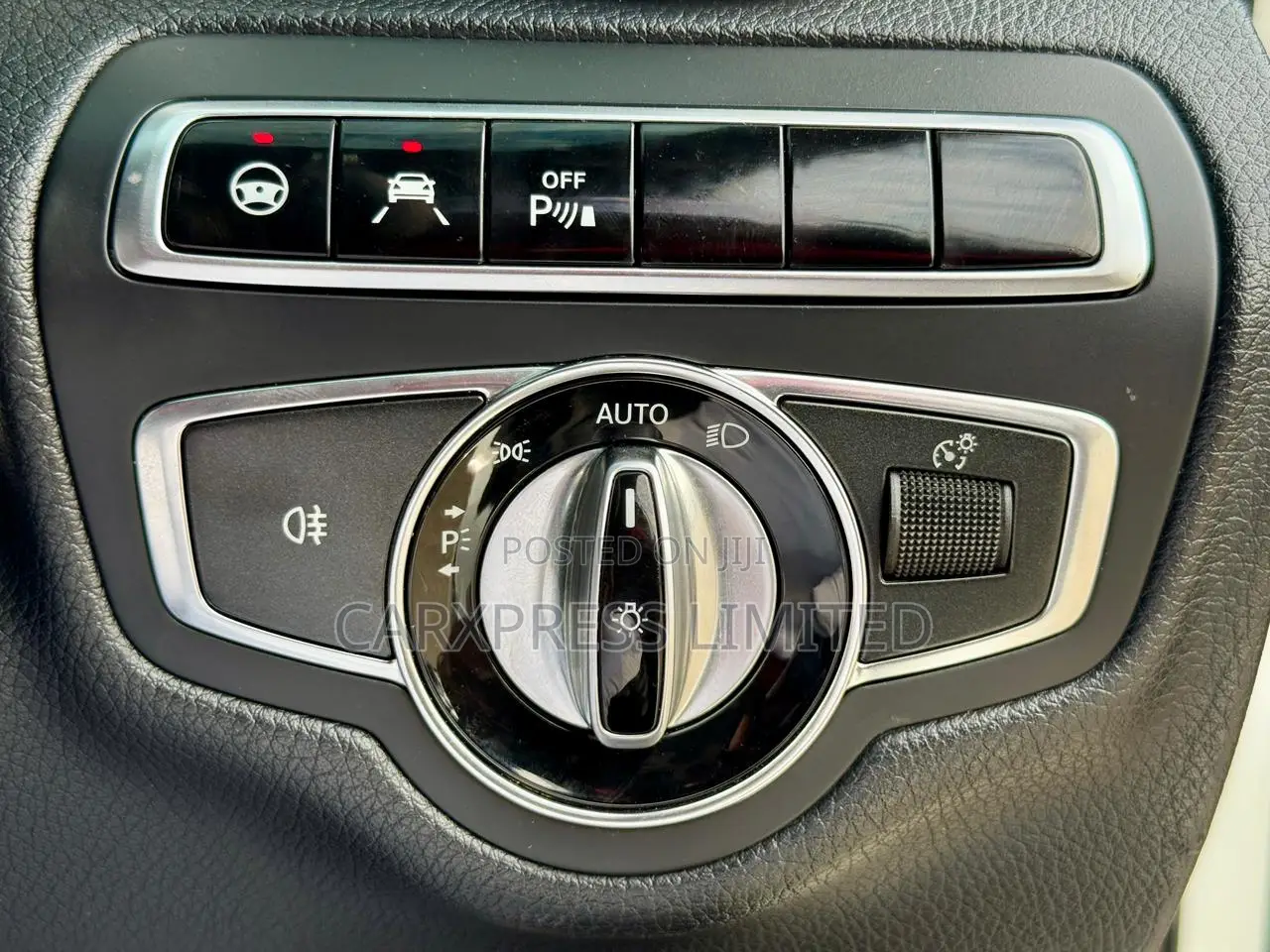 Mercedes-Benz C200 2014 White
