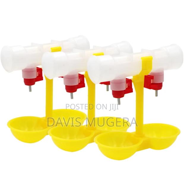 High Quality Automatic Nipple Drinker for Chickens + Pipe Double Cup - thumbnail 3