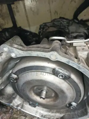 Nv350 Gearbox 4 Wheel Yd25 Gearbox 4 Wheel