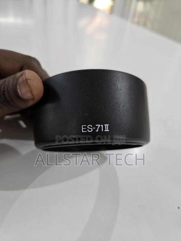 Canon Es-71 Ii Lens Hood for Ef 50mm F/1.4 Usm