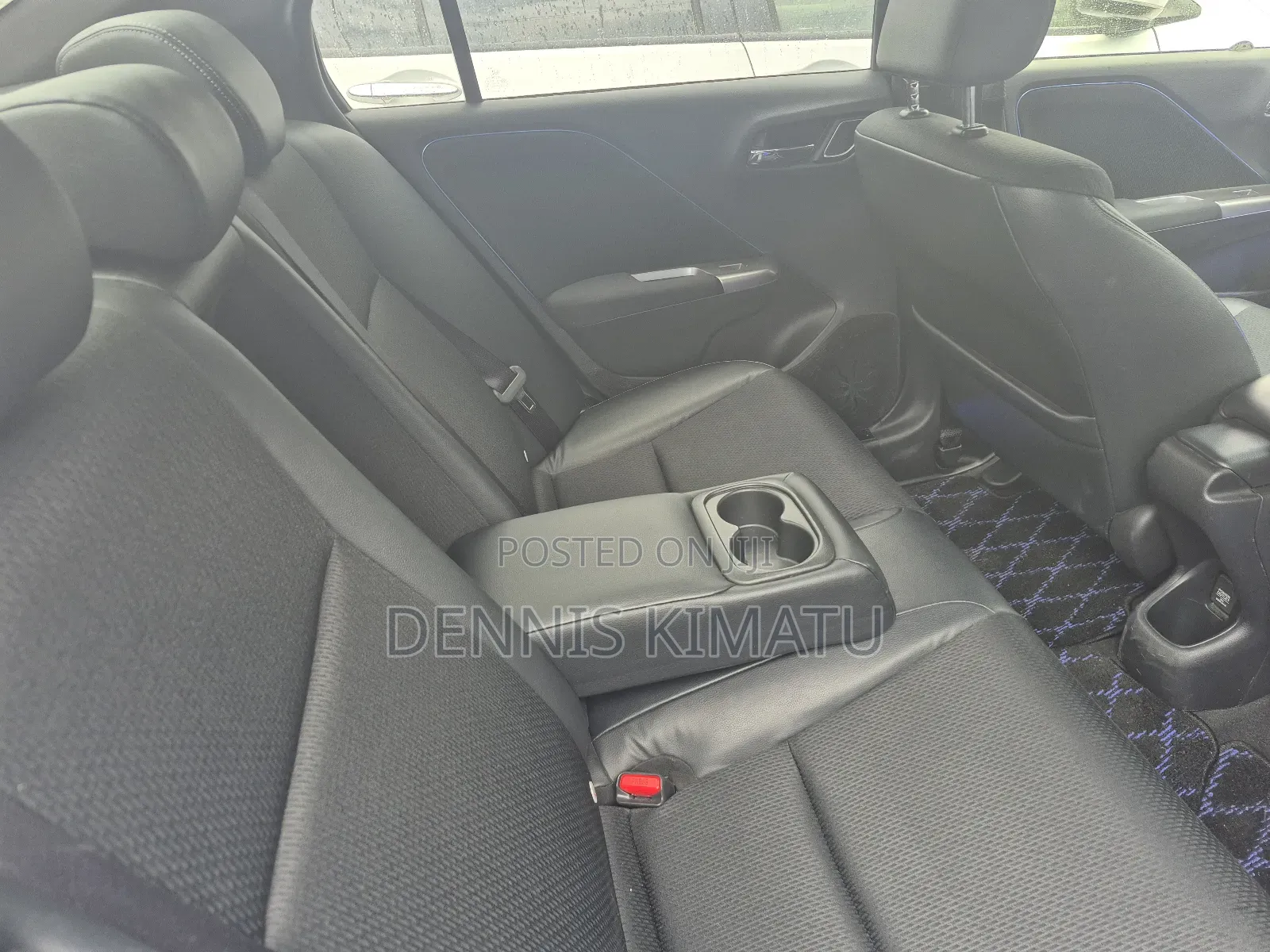 Honda Grace 2018 Blue