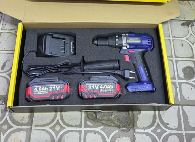 Cordless Drill 21 Volts Royce