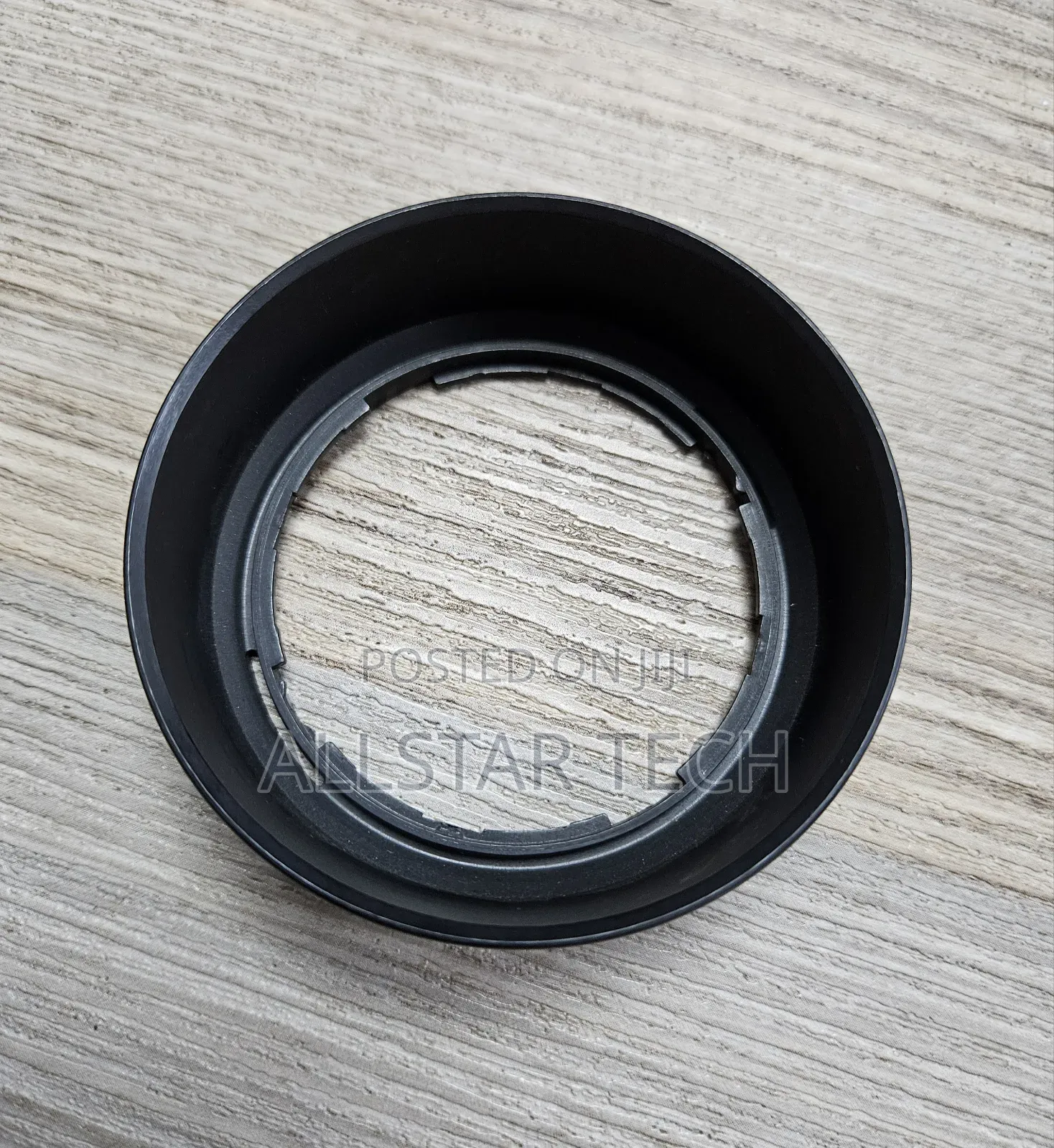 Nikon Hb-46 Bayonet Lens Hood for Af-S Dx Nikkor 35mm F/1.8g