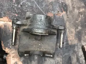 Toyota Hiace 7l Caliper