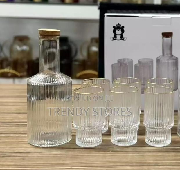 Vertical Decanter - main view