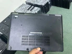 Laptop Dell Latitude 5450 8GB Intel Core I5 SSD 256GB
