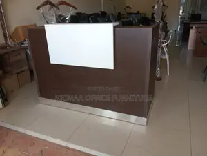 Rich Wood Finish With White Panel Steel Kickplate
