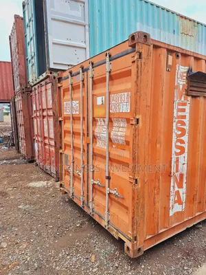 Clean Plain Shipping Container- Best Prices In Town.