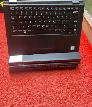 Laptop Dell Latitude 7390 8GB Intel Core i7 SSD 256GB