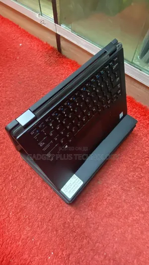 Laptop Dell Latitude 7390 8GB Intel Core i7 SSD 256GB