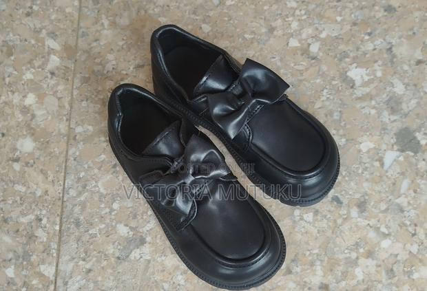 High Quality Kids Shoes - main view