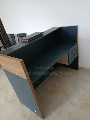 Office Front Desk Workstation