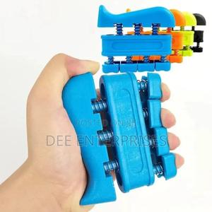 Finger Exerciser, Hand Grip Strengthener - thumbnail 2