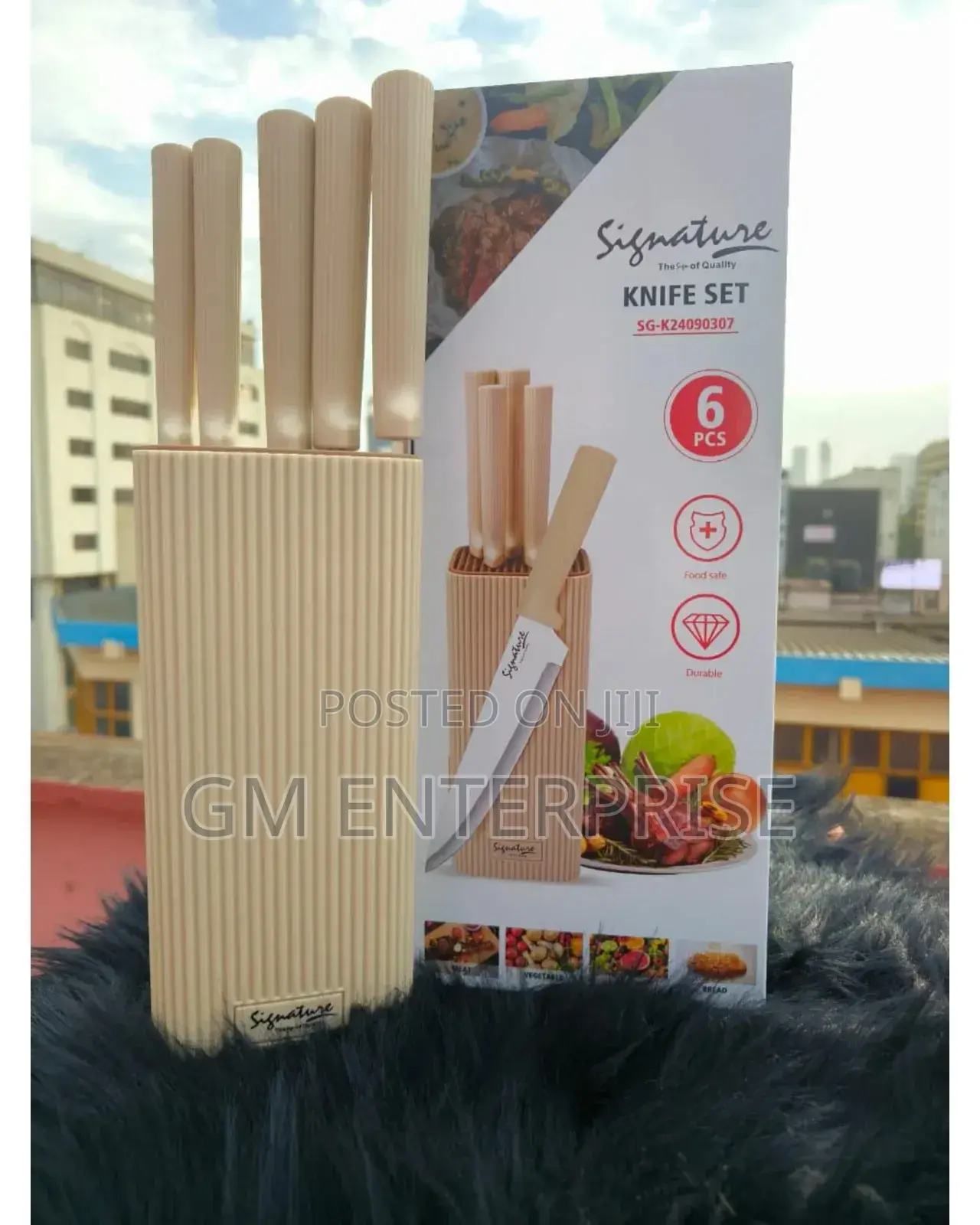6 PCS Signature Knife Set With a Stand