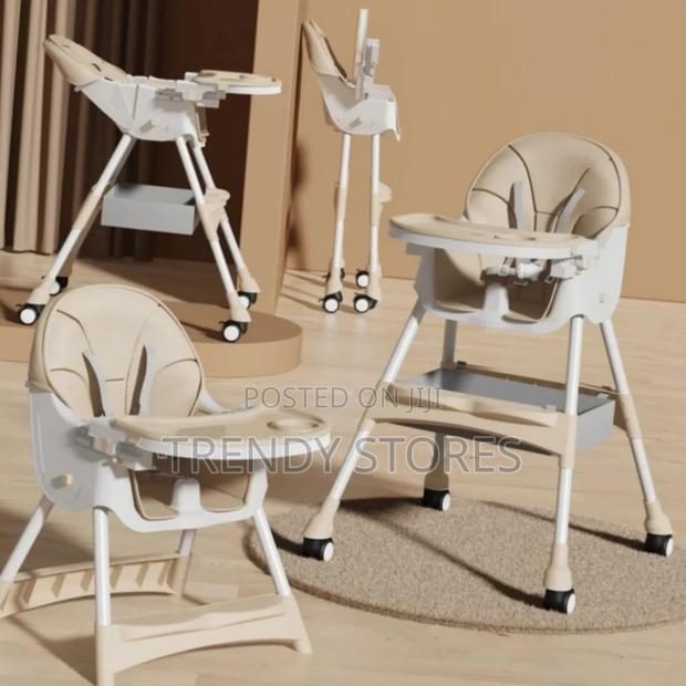 Feeding Chair - main view