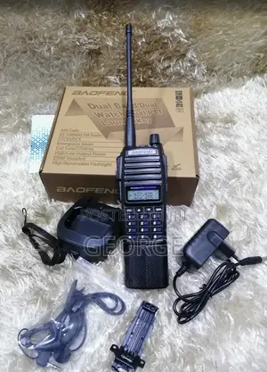 8w Baofeng Uv-82 Dual Band Handheld Walkie Talkie