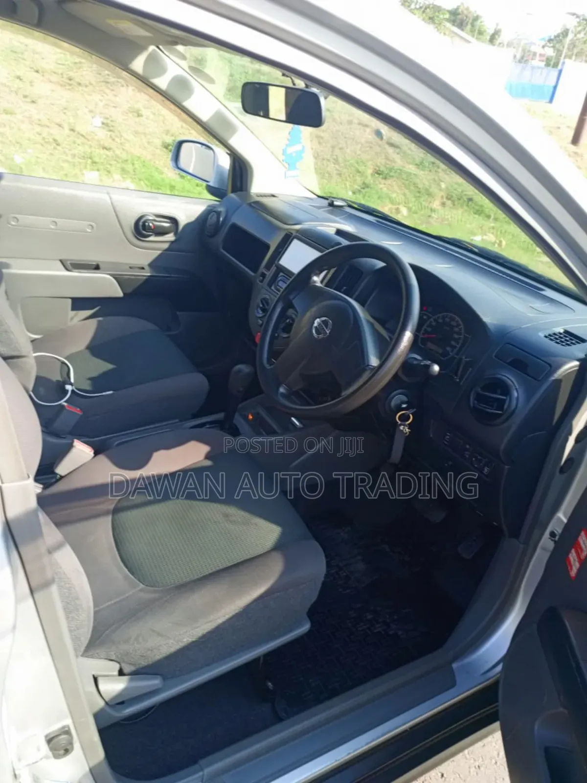 Nissan Advan 2017 Silver