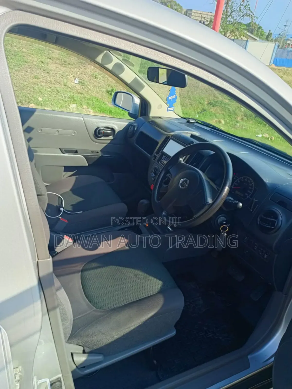 Nissan Advan 2017 Silver