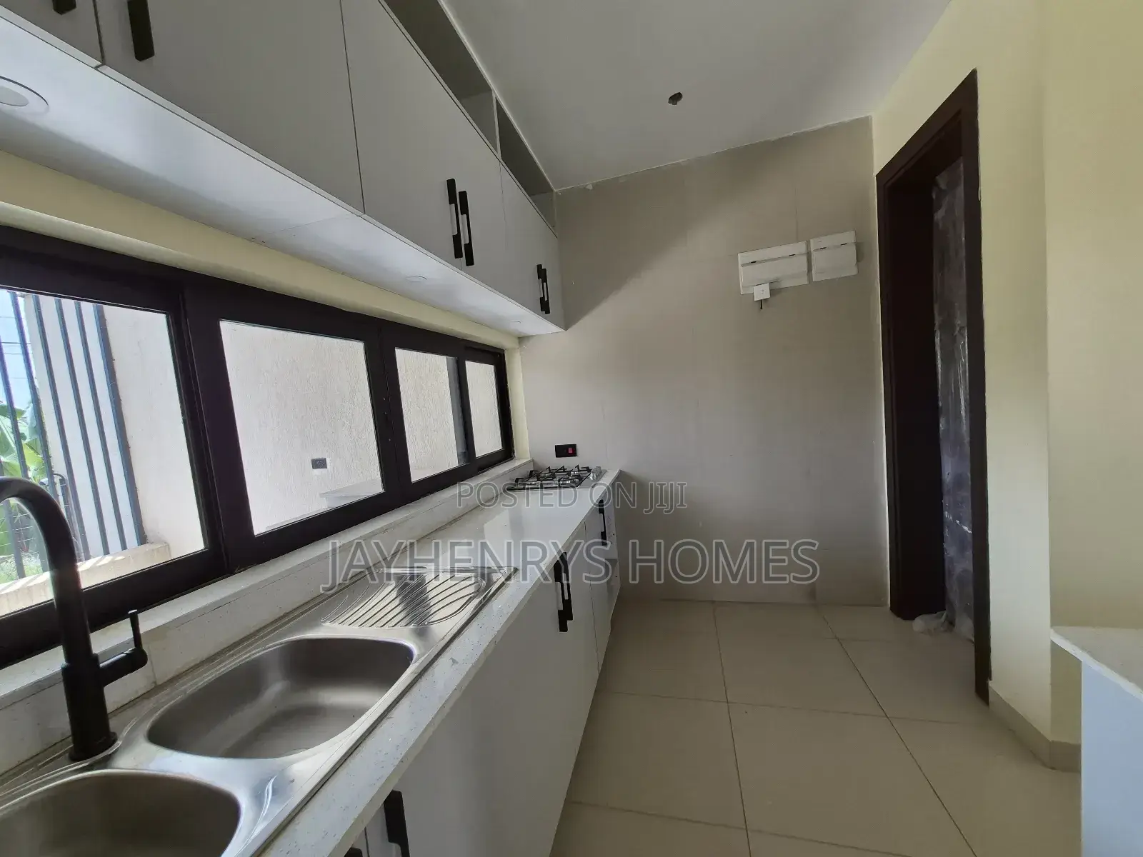 4bdrm House in Membley Estate for sale