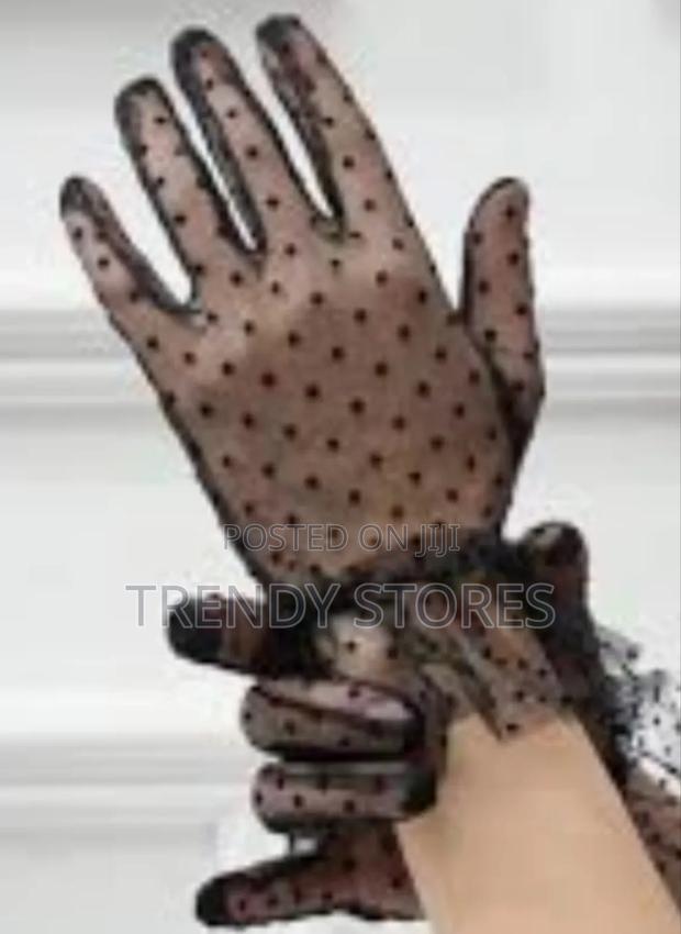 Short Hand Gloves - main view