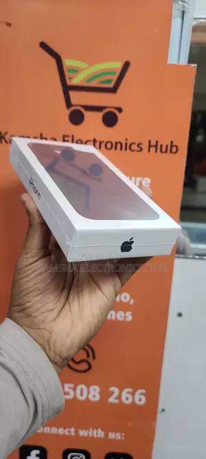 New Apple iPhone 16 128 GB Black