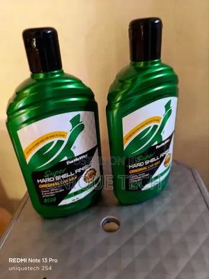 Turtle Wax Hard Shell Car Wax for Long-Lasting Shine