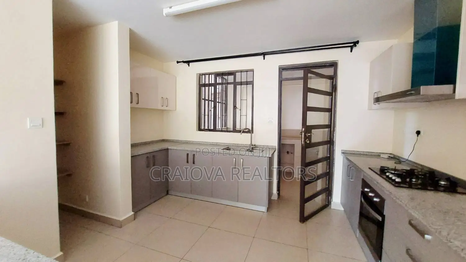3bdrm Apartment in Langata for sale