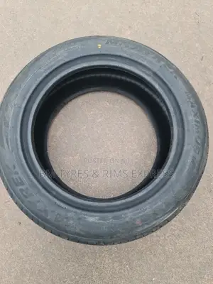 235 /55 R17 Maxtrek Tyres (Maximus M2).